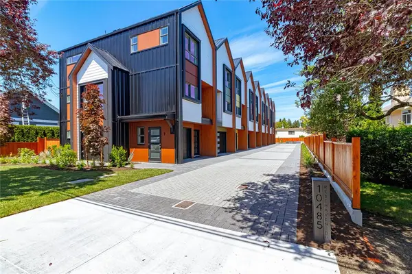 10485 Resthaven Dr #8, Sidney BC V8L 3H6 - 2 bed, 4.0 bath in Sidney