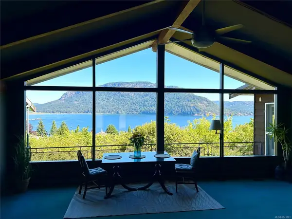 1711 Pavenham Rd, Cowichan Bay BC V0R 1N1 - 3 bed, 3.0 bath in Cowichan Bay