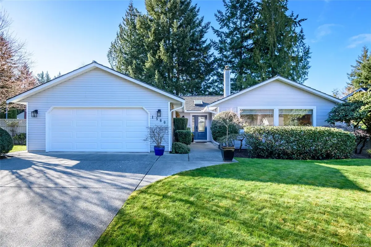 1580 Beaconsfield Cres, Comox BC V9M 1B4