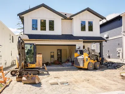 671 Madrona Pl, Langford BC V9B 6C6