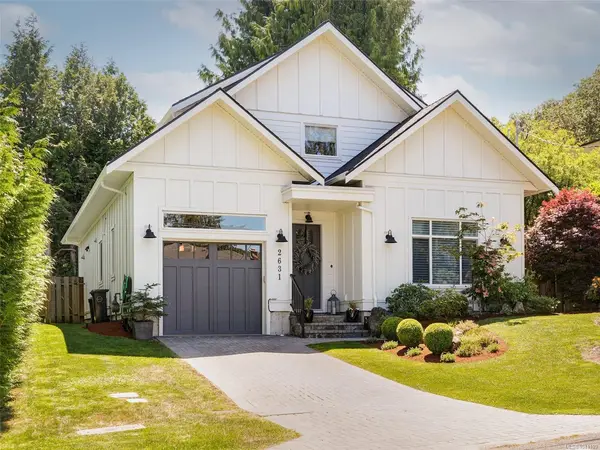 2631 Margate Ave, Oak Bay BC V8S 3A6 - 4 bed, 4.0 bath in Oak Bay