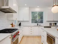View 10