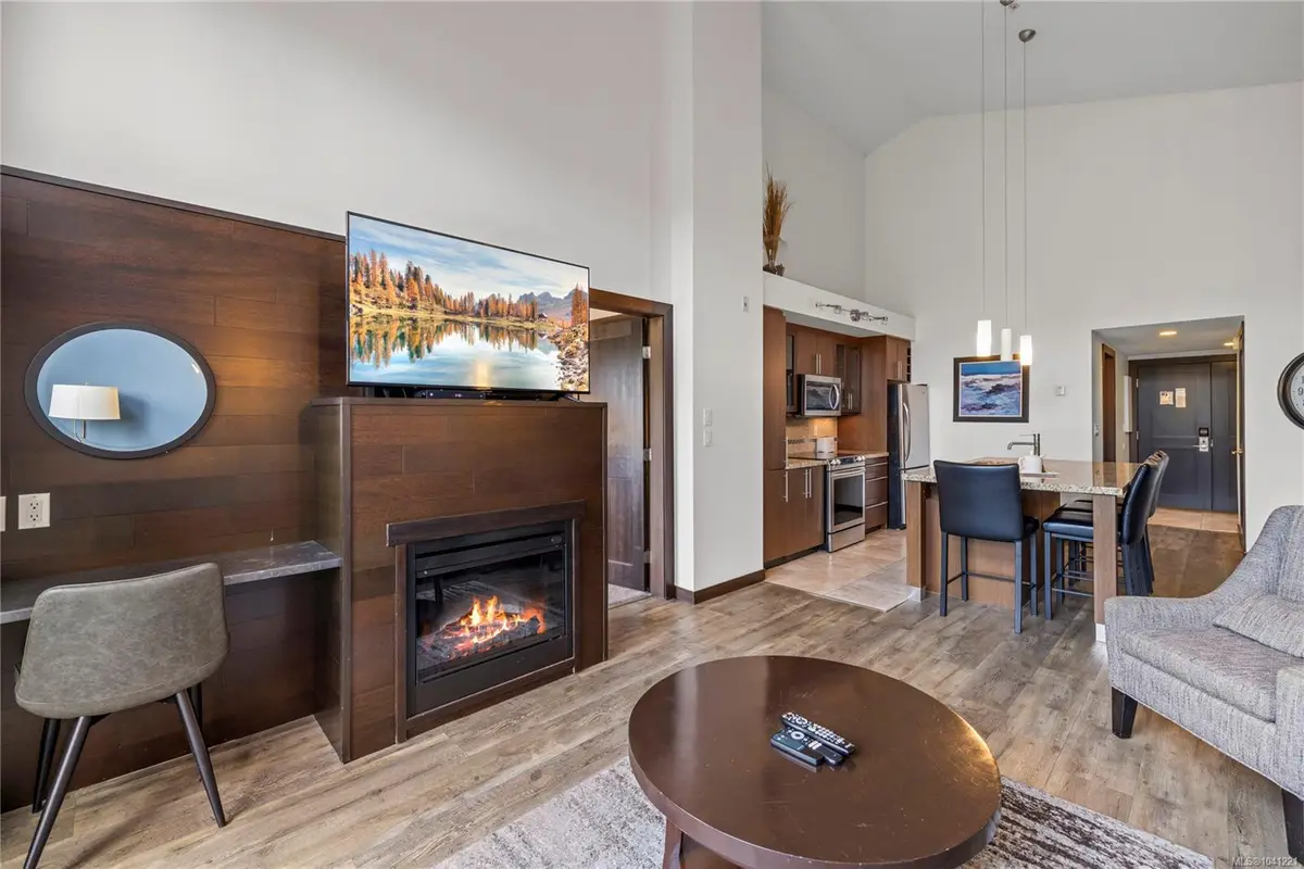 1175 Resort Dr #242D, Parksville BC V9P 2E3