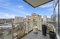 View 16