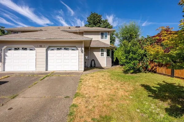 88 Timberlane Rd #B, Courtenay BC V9N 3Z3 - 3 bed, 3.0 bath in Courtenay