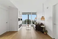 View 24