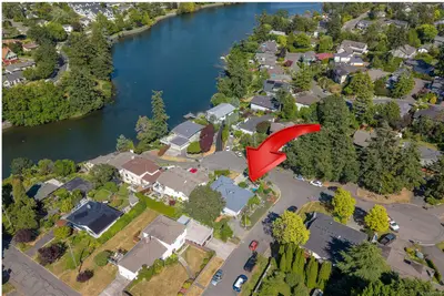 928 Mesher Pl, Esquimalt BC V9A 6Z1
