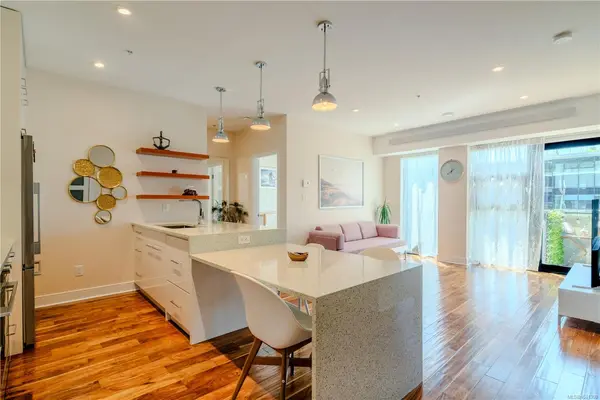 1105 Pandora Ave #N312, Victoria BC V8V 3P9 - 2 bed, 2.0 bath in Victoria