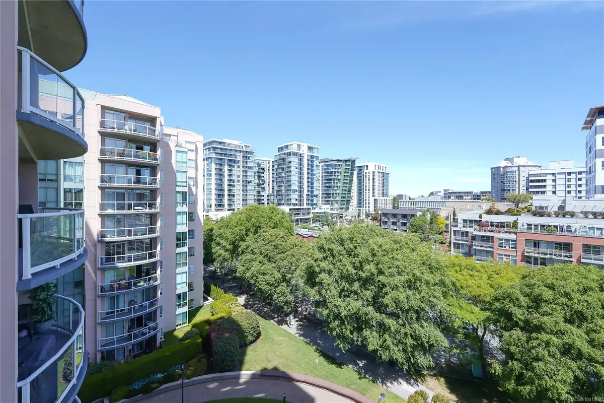 1020 View St #805, Victoria BC V8V 4Y4