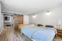 View 18