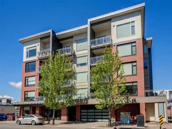 9818 Third St #401, Sidney BC V8L 3A7 - 2 bed, 2.0 bath in Sidney