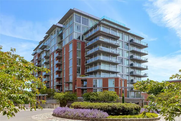 100 Saghalie Rd #105, Victoria BC V9A 0A1 - 2 bed, 3.0 bath in Victoria
