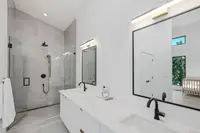 View 10