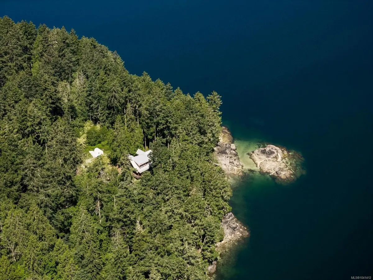 998 Gillespie Rd, Sooke BC V9Z 0Z5