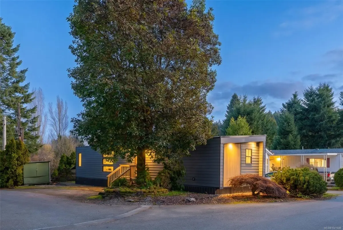 5150 Christie Rd #15, Ladysmith BC V9G 1J2