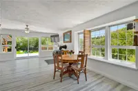 View 16