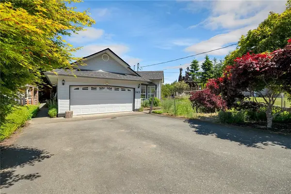 545 Sunset Pl, Port McNeill BC V0N 2R0 - 3 bed, 2 bath property for sale in Port McNeill