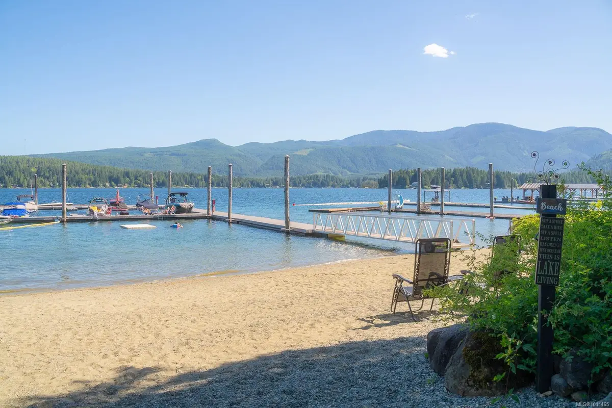 9752 Lakeshore Rd #R1, Port Alberni BC V9Y 8Z3