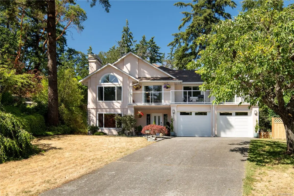 222 Ashley Pl, Langford BC V9B 5V5