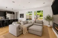 View 16