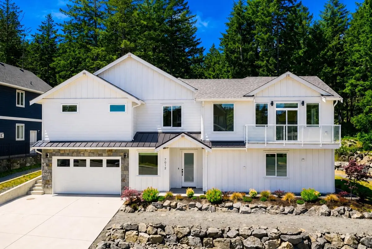 7012 Clarkson Pl, Sooke BC V9Z 1M4