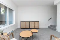 View 16