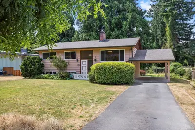 2365 Marlborough Dr, Nanaimo BC V9S 3J3