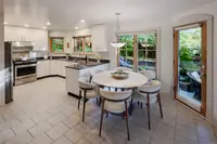 View 16