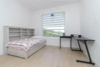 View 10