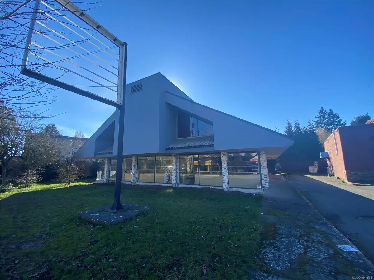 1045 Terminal Ave N, Nanaimo BC V9S 4K3