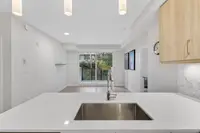 View 10