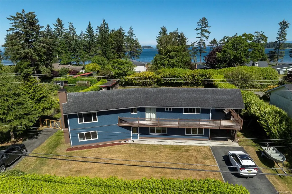 6095 Beaver Harbour Rd, Port Hardy BC V0N 2P0