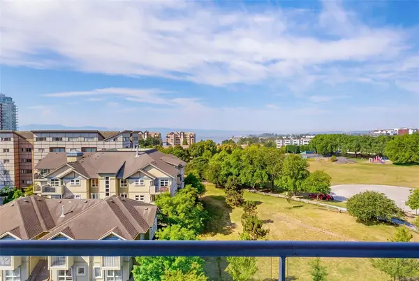 160 Wilson St #806, Victoria BC V9A 7P9 - 2 bed, 2.0 bath in Victoria