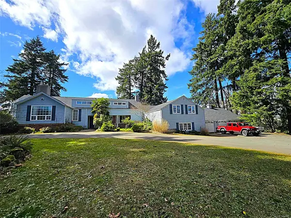 3910 3rd Ave, Port Alberni BC V9Y 4G2 - 5 bed, 6.0 bath in Port Alberni
