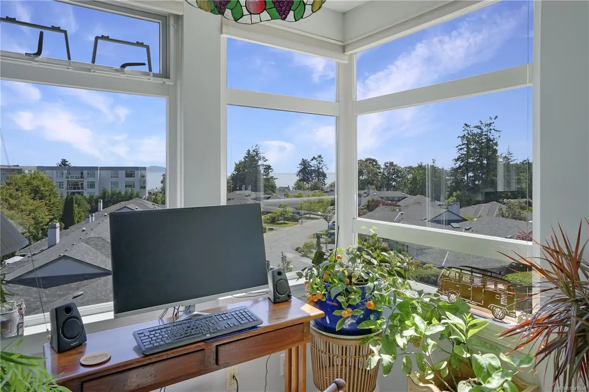 5110 Cordova Bay Rd #408, Saanich BC V8Y 2K5