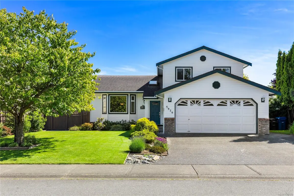 5979 Devon Pl, Nanaimo BC V9V 1E1