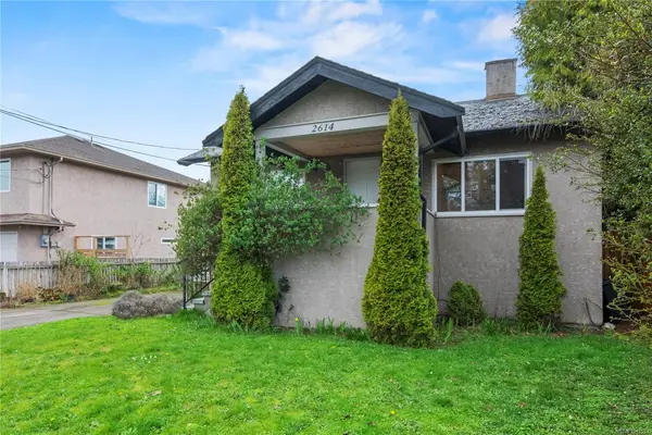 2614 Scott St, Victoria BC V8R 4H9 - 2 bed, 2.0 bath in Victoria