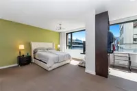 View 16