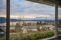 View 30