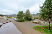 View 32