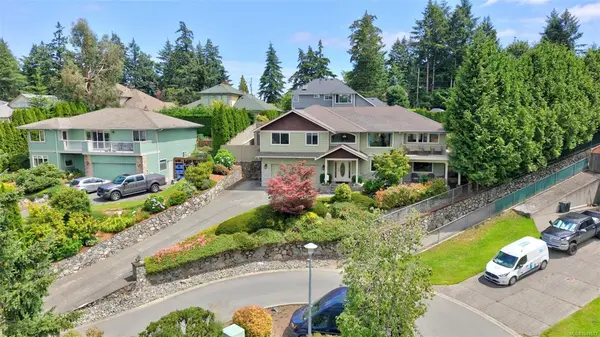 2394 Tanner Ridge Pl, Central Saanich BC V8Z 7X6 - 5 bed, 3.0 bath in Central Saanich