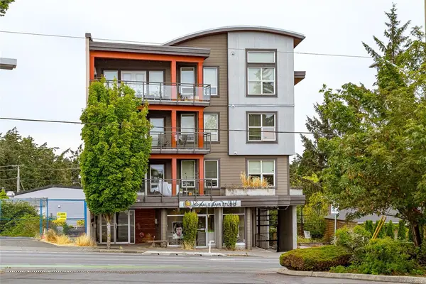 1008 Tillicum Rd #203, Esquimalt BC V9A 1Z8 - 2 bed, 1.0 bath in Esquimalt
