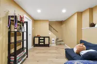 View 10