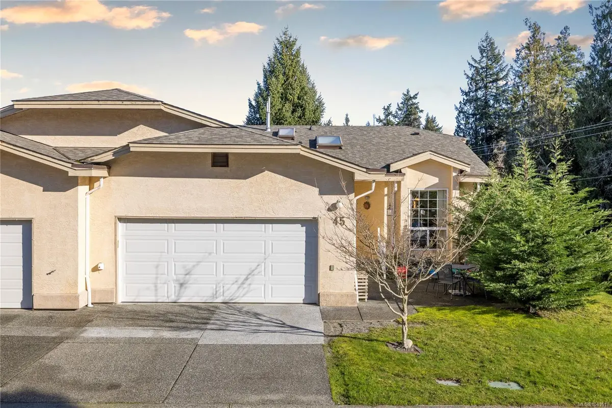 2979 River Rd #45, Chemainus BC V0R 1K3