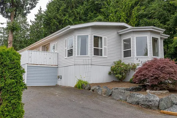 2850 Stautw Rd #613, Central Saanich BC V8M 2C9 - 2 bed, 1 bath property for sale in Central Saanich
