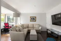 View 16