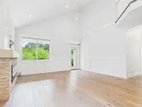 View 10