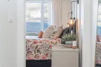 View 25