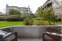View 16