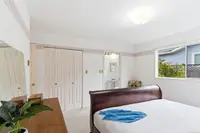View 16